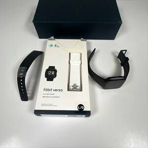 Fitbit Versa Black Smartwatch With Large Band